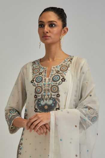 Shop_Kora_Off White , Chanderi, Cotton, Organza Split V-neck Kurta Set 
