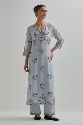 Kora_Blue Silk, Chanderi, Cotton, Organza Split V-neck Floral Butti Pattern Kurta Set _at_Aza_Fashions