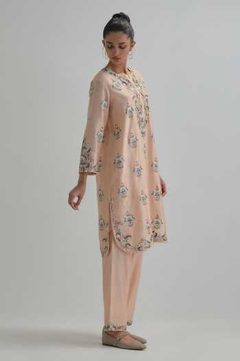 Kora Pink , Chanderi, Cotton, Organza Round Floral Butti Kurta And Pant Set Online at Aza Fashions Kora_Pink , Chanderi, Cotton, Organza Round Floral Butti Kurta And Pant Set _Online_at_Aza_Fashions