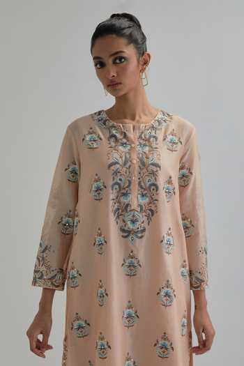 Buy Kora Pink , Chanderi, Cotton, Organza Round Floral Butti Kurta And Pant Set Buy_Kora_Pink , Chanderi, Cotton, Organza Round Floral Butti Kurta And Pant Set