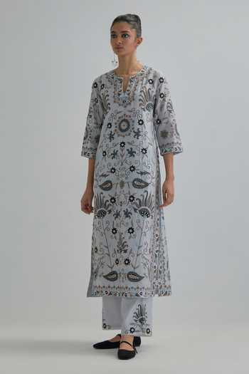 Kora_Blue , Chanderi, Cotton, Organza Keyhole Neck Embroidered Kurta Set _at_Aza_Fashions