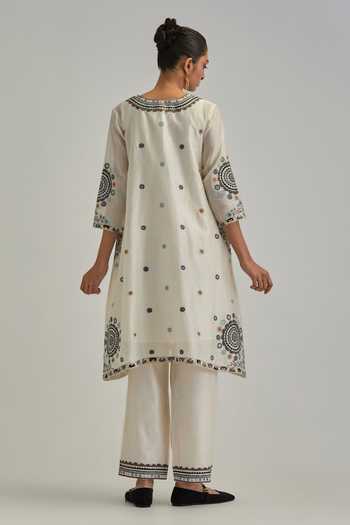 Kora Silk Chanderi Applique Kurta Set 
