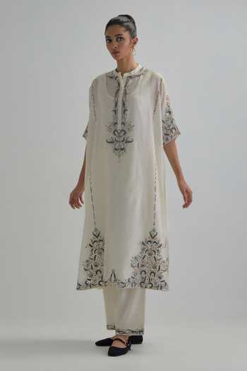 Buy_Kora_Off White Silk, Chanderi, Cotton Round Neck Kaftan Set _Online_at_Aza_Fashions