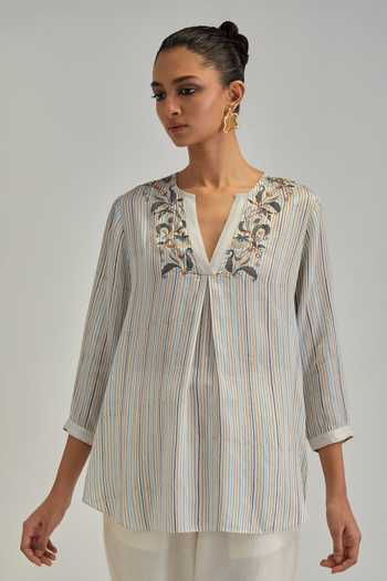 Buy_Kora_Off White Modal, Silk, Chanderi V-neck Contrast Yoke Top With Pant _Online_at_Aza_Fashions