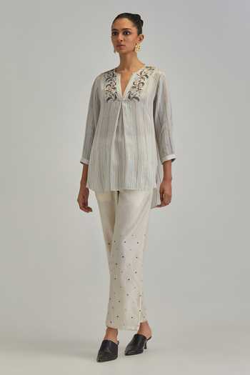 Kora_Off White Modal, Silk, Chanderi V-neck Contrast Yoke Top With Pant _at_Aza_Fashions