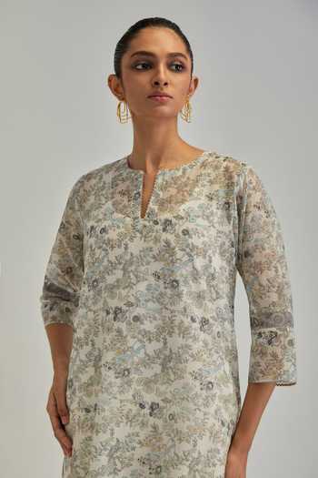 Shop_Kora_Off White Silk, Chanderi, Cotton Round Neck, Yes Print Kurta Set 