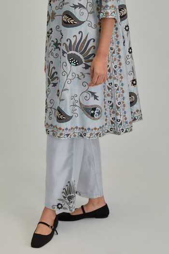 Buy_Kora_Blue , Chanderi, Cotton, Organza Split V-neck, Floral Pattern Kurta Set _Online_at_Aza_Fashions