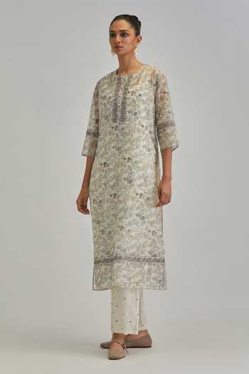 Kora_Off White Silk, Chanderi, Cotton Round Neck, Yes Hand Block Print Kurta Set _Online_at_Aza_Fashions