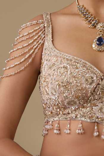 Chaashni By Maansi And Ketan_Pink Net Sweetheart Neck Floral Sequin Embroidered Bridal Lehenga Set _at_Aza_Fashions