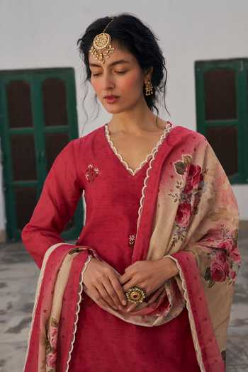 Buy Karaj Jaipur Red Cotton, Chanderi V-neck Embroidered Kurta Set Online at Aza Fashions Buy_Karaj Jaipur_Red Cotton, Chanderi V-neck Embroidered Kurta Set _Online_at_Aza_Fashions