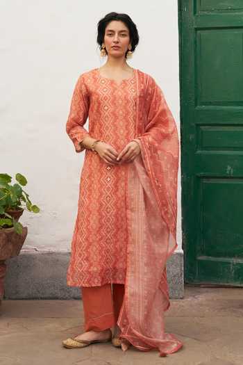 Karaj Jaipur Geometric Print Kurta Set 