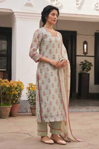 Karaj Jaipur Floral Print Kurta Set 