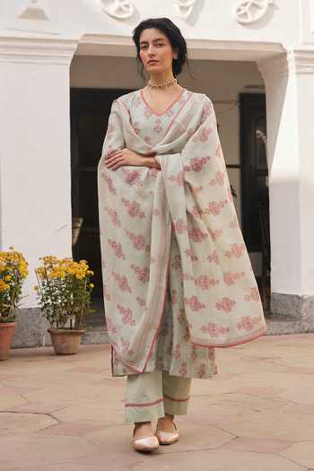 Buy_Karaj Jaipur_Aqua Chanderi, Cotton V-neck Floral Print Kurta Set _Online_at_Aza_Fashions
