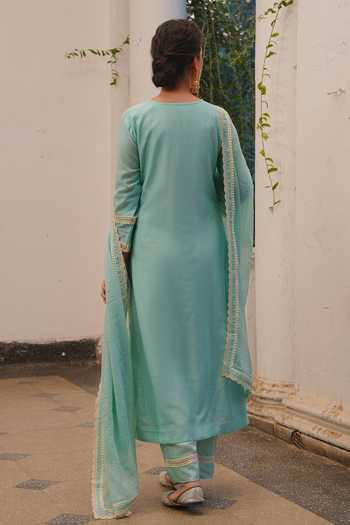 Karaj Jaipur Embroidered Kurta Set