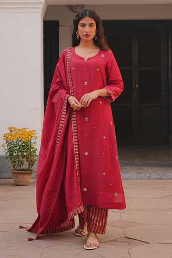 Karaj Jaipur Hand Embroidered Chanderi Kurta Set
