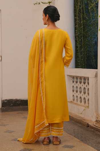 Karaj Jaipur Floral Embroidered Kurta Set