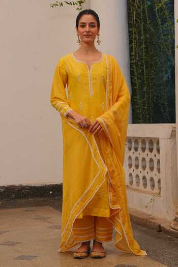 Shop_Karaj Jaipur_Yellow Chanderi, Shantoon Scoop Neck Floral Embroidered Kurta Set _Online_at_Aza_Fashions
