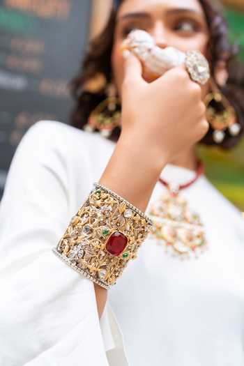 Zevar By Geeta_Red Kundan Polki Bracelet _Online_at_Aza_Fashions