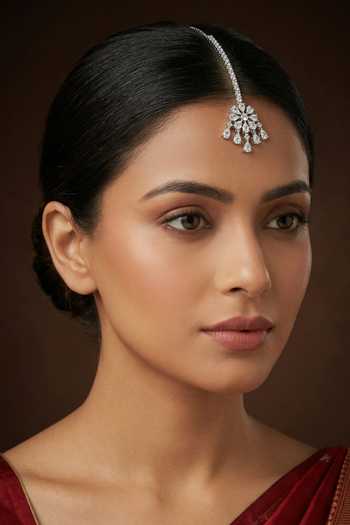 Zevar By Geeta White Finish Maangtikka 
