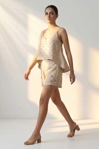 Buy_The Pretty Things by Priyanka B. Sahani_Beige Cotton V-neck Hand Embroidered Top With Shorts _Online_at_Aza_Fashions