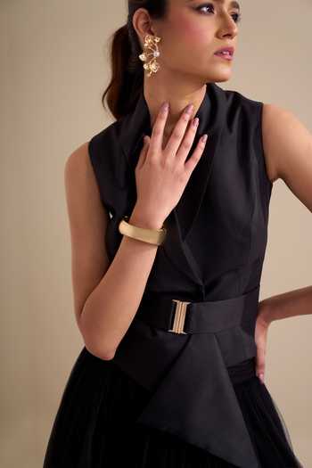 Buy_Naintara Bajaj_Black Lycra, Net Shawl Neck Structured Waistcoat And Skirt Set 