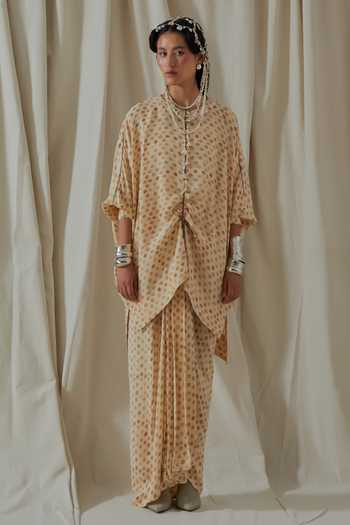 Aseem Kapoor_Beige Crepe, Silk, Cotton, Satin Round Zuri Resham Embroidered Gilet And Kurta Set _Online_at_Aza_Fashions