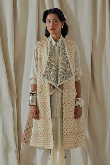 Aseem Kapoor_Beige Collared Hina Printed Trench Coat _at_Aza_Fashions