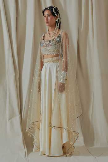 Aseem Kapoor_White Silk Aalya Embroidered Dupatta _Online_at_Aza_Fashions