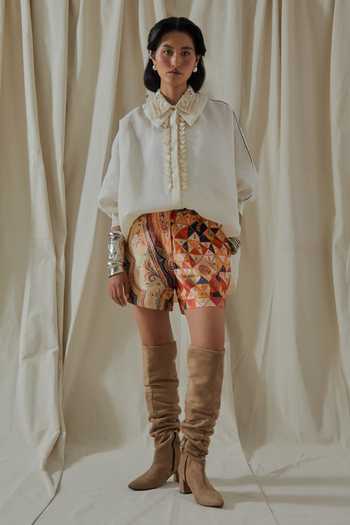 Buy_Aseem Kapoor_White Linen, Satin, Silk, Cotton Zuri Embroidered Gilet And Printed Shorts Set 