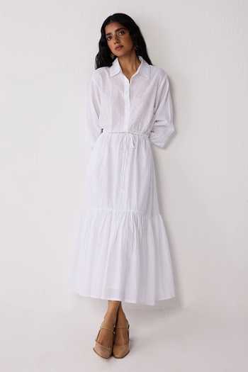 Buy_Reistor_White Cotton Collared Embroidered Tiered Dress 
