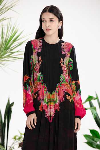 Shop_Siddhartha Bansal_Black Crepe Round Neck Stardust Pintuck Kaftan Dress _Online_at_Aza_Fashions