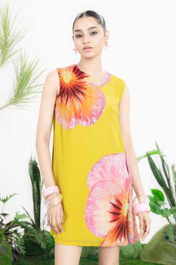 Siddhartha Bansal_Yellow Crepe Round Neck Sunshine Child Shift Dress _Online_at_Aza_Fashions
