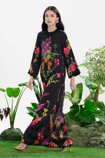 Buy_Siddhartha Bansal_Black Satin Round Neck Night Fever Kaftan _Online_at_Aza_Fashions