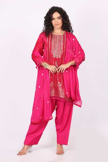 Buy_Soniya G_Magenta Cotton, Crepe Round Neck Floral Embroidered Straight Kurta Set  