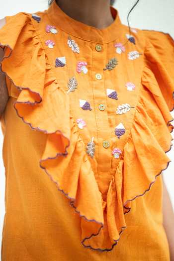 Vaani Beswal_Orange Cotton Mandarin Collar Furrow Handwoven Top And Pant Set _Online_at_Aza_Fashions