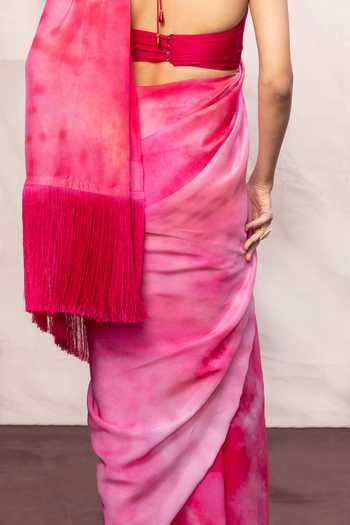 Buy_Ekaya Banaras_Pink Chiffon Printed Saree With Running Blouse _Online_at_Aza_Fashions