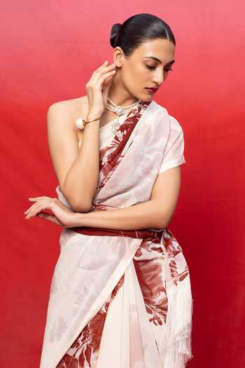 Ekaya Banaras_Cream Georgette Floral Print Saree With Running Blouse _Online_at_Aza_Fashions