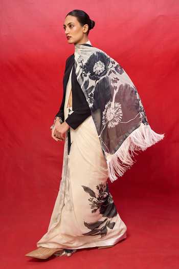 Ekaya Banaras Placement Printed Saree With Running Blouse 