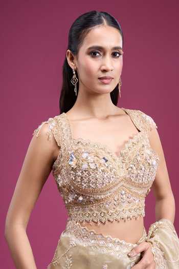 Samyukta Singhania_Gold Organza, Tissue Sweetheart Neck Handwork Saree With Embroidered Blouse _Online_at_Aza_Fashions