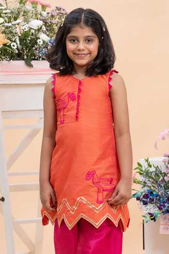 Kirti Agarwal - Pret N Couture Pink Silk, Muslin (mulmul) Border Embroidered Kurta And Salwar Set Online at Aza Fashions Kirti Agarwal - Pret N Couture_Pink Silk, Muslin (mulmul) Border Embroidered Kurta And Salwar Set _Online_at_Aza_Fashions