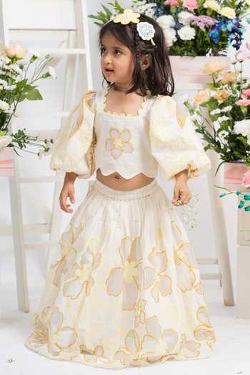 Kirti Agarwal - Pret N Couture Floral Embroidered Blouse & Lehenga Set 