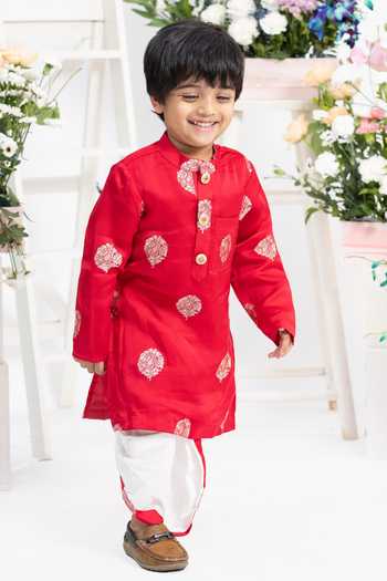 Buy_Kirti Agarwal - Pret N Couture_Red Silk, Cotton, Brocade Zari Woven Kurta Set _Online_at_Aza_Fashions