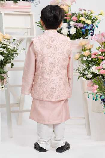 Kirti Agarwal - Pret N Couture Embroidered Silk Floral Bundi & Kurta Set