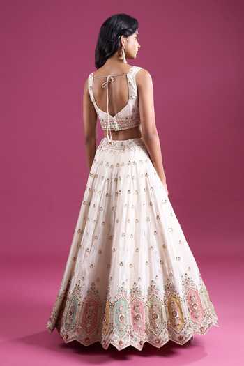 Samyukta Singhania Sequinned & Zari Embroidered Tissue Lehenga Set 