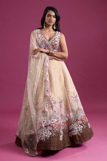 Samyukta Singhania Sequinned & Zari Embroidered Net Lehenga Set 