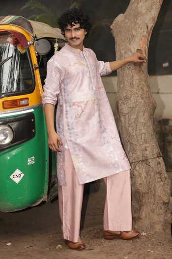Buy_Dev Ki Raha_Pink Silk, Cotton Gulabi Safar Printed Kurta Set 