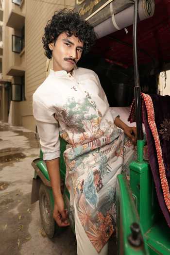 Buy_Dev Ki Raha_Multi Color Silk, Cotton Meter Full Cityscape Print Kurta Set 