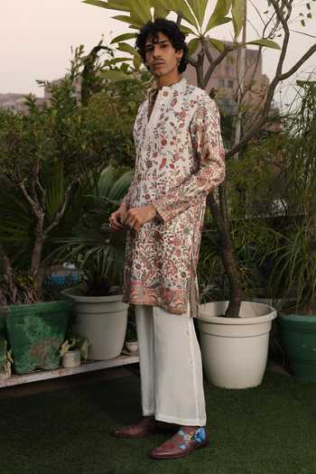 Buy_Dev Ki Raha_Multi Color Georgette Gulmored Floral Embroidered Kurta Set _Online_at_Aza_Fashions