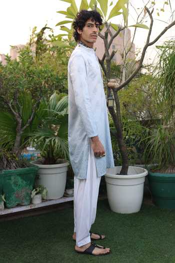 Buy_Dev Ki Raha_Sky Blue Silk Zahaan Embroidered Kurta Set _Online_at_Aza_Fashions