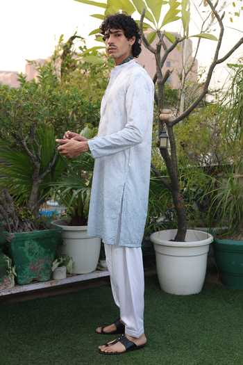 Shop_Dev Ki Raha_Sky Blue Silk Zahaan Embroidered Kurta Set _Online_at_Aza_Fashions